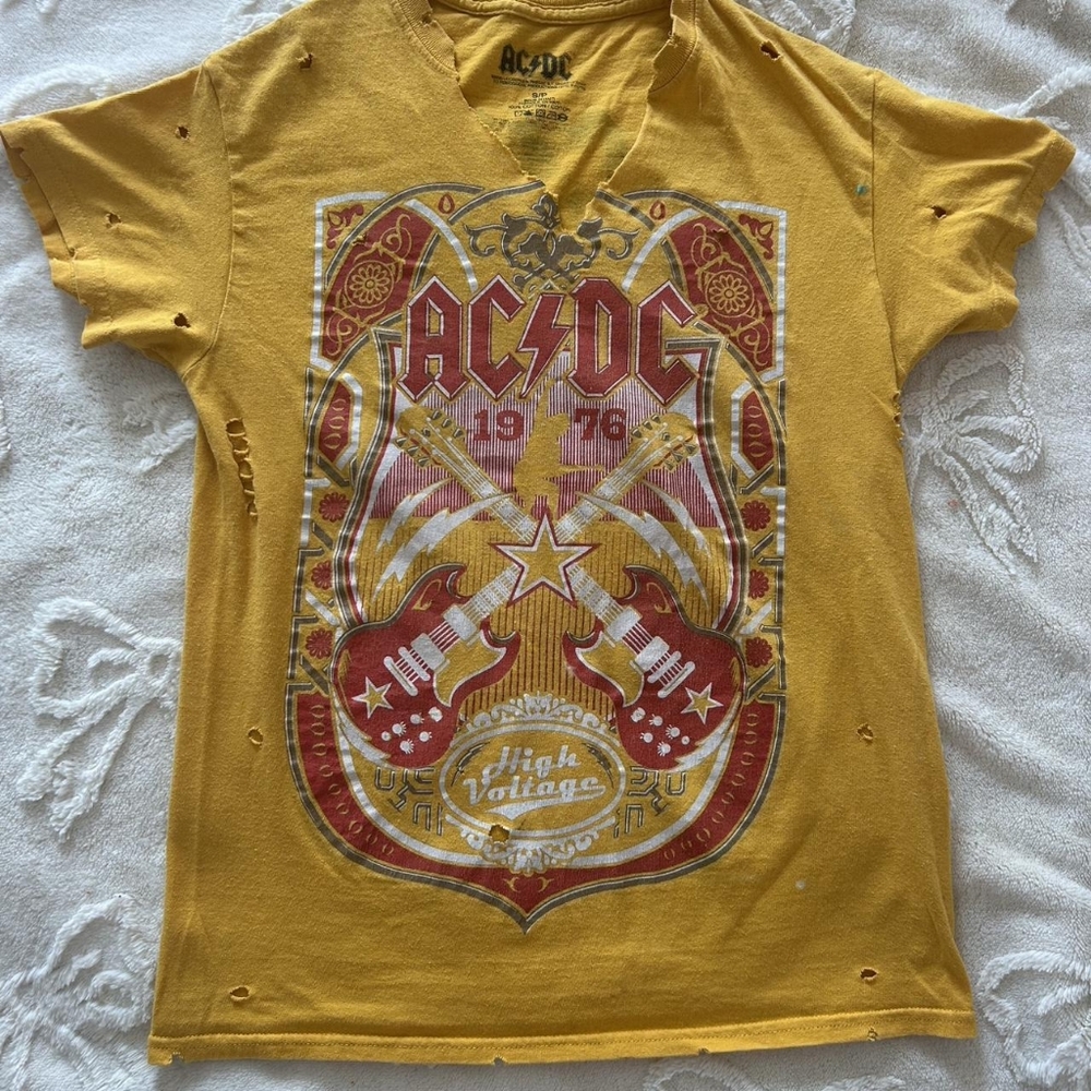 AC/DC Kids Vintage Yellow Graphic Tee